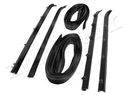 Metro Moulded Parts - Metro Moulded WC 5900-17 Door Window Sweeper Seal - Image 1