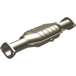 MagnaFlow Exhaust Products - MagnaFlow 23352 Direct Fit Catalytic Converter 49 State Ford - Image 1