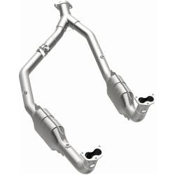 MagnaFlow Exhaust Products - MagnaFlow 93689 HM Grade Direct-Fit Catalytic Converter for 99-04 Discovery - Image 2