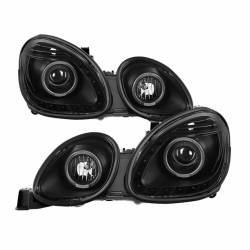 xTune Auto - xTune Auto 9027826 Projector Style Headlights Black/Clear - Image 1