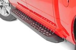 Rough Country 44003 RPT2 Side Step Bars Black for 09-18 Ram/CLASSIC 1500 Crew
