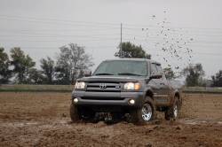 Rough Country Suspension Systems - Rough Country 2.5" Suspension Lift Kit for 00-06 Toyota Tundra 4WD 75031 - Image 3
