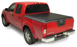 Truxedo Lo Pro QT Vinyl Roll-Up Tonneau Cover for Titan 6.5' 588601