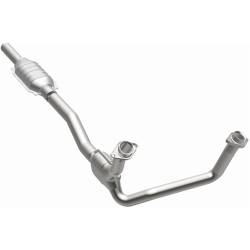 MagnaFlow Exhaust Products - MagnaFlow 334307 California CARB Direct-Fit Catalytic Converter - Image 2