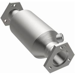 MagnaFlow Exhaust Products - MagnaFlow 3322918 California Direct-Fit Catalytic Converter - Image 2