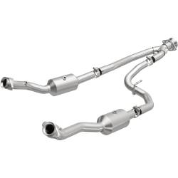 MagnaFlow Exhaust Products - MagnaFlow 280248 Direct-Fit Catalytic Converter - Image 1