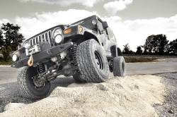 Rough Country Suspension Systems - Rough Country 90640 4" Suspension Lift Kit for 97-02 Jeep Wrangler TJ 4WD - Image 2