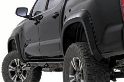 Rough Country Suspension Systems - Rough Country Sport Fender Flares Black Onyx for 16-23 Tacoma S-T11621-202 - Image 1