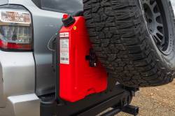Smittybilt - Smittybilt 8800 Defender Hitch Mounted Swing-Out Tire Carrier - Image 1