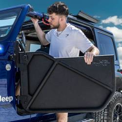 EZ4x4 - EZ4x4 1918 0464 PHANTOM Tube Door Panels  for 18+ Wrangler JL 4DR/Gladiator JT - Image 3