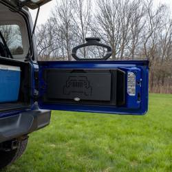 EZ4x4 - EZ4x4 1918 2055 Deluxe Aluminum Folding Tailgate Table for Jeep Wrangler JK/JL - Image 3