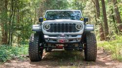 Fab Fours - Fab Fours JL24-B5151-1 Ghost Stubby Front Bumper for 18+ Gladiator/Wrangler JL - Image 3