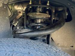 Freedom Off-Road - Freedom O/R FO-T501-KIT 3"F/2"R Lift Kit w/UBolts Shocks for 05-23 Toyota Tacoma - Image 2