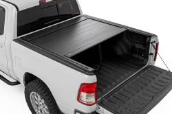 Rough Country Suspension Systems - Rough Country 53307550 Manual Retractable Bed Cover for 19-26 RAM 1500/TRX 5.7' - Image 2