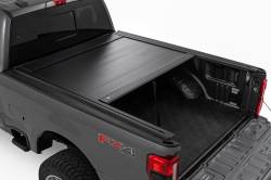 Rough Country Suspension Systems - Rough Country 53507650 Manual Retracting Tonneau Cover 17-26 Super Duty 6.10' - Image 2
