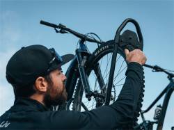 Front Runner - Front Runner Outfitters RRAC148 Pro Roof Rack Bike Carrier Brackets Black - Image 6