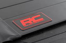 Rough Country Suspension Systems - Rough Country 50420600 Hard Roll Up Bed Cover for 16-23 Tacoma 2WD/4WD 6' - Image 4